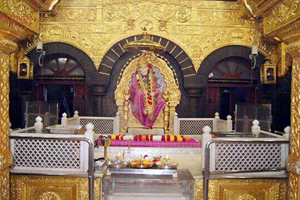 shirdi-pilgrim-tour-silvertone-tours